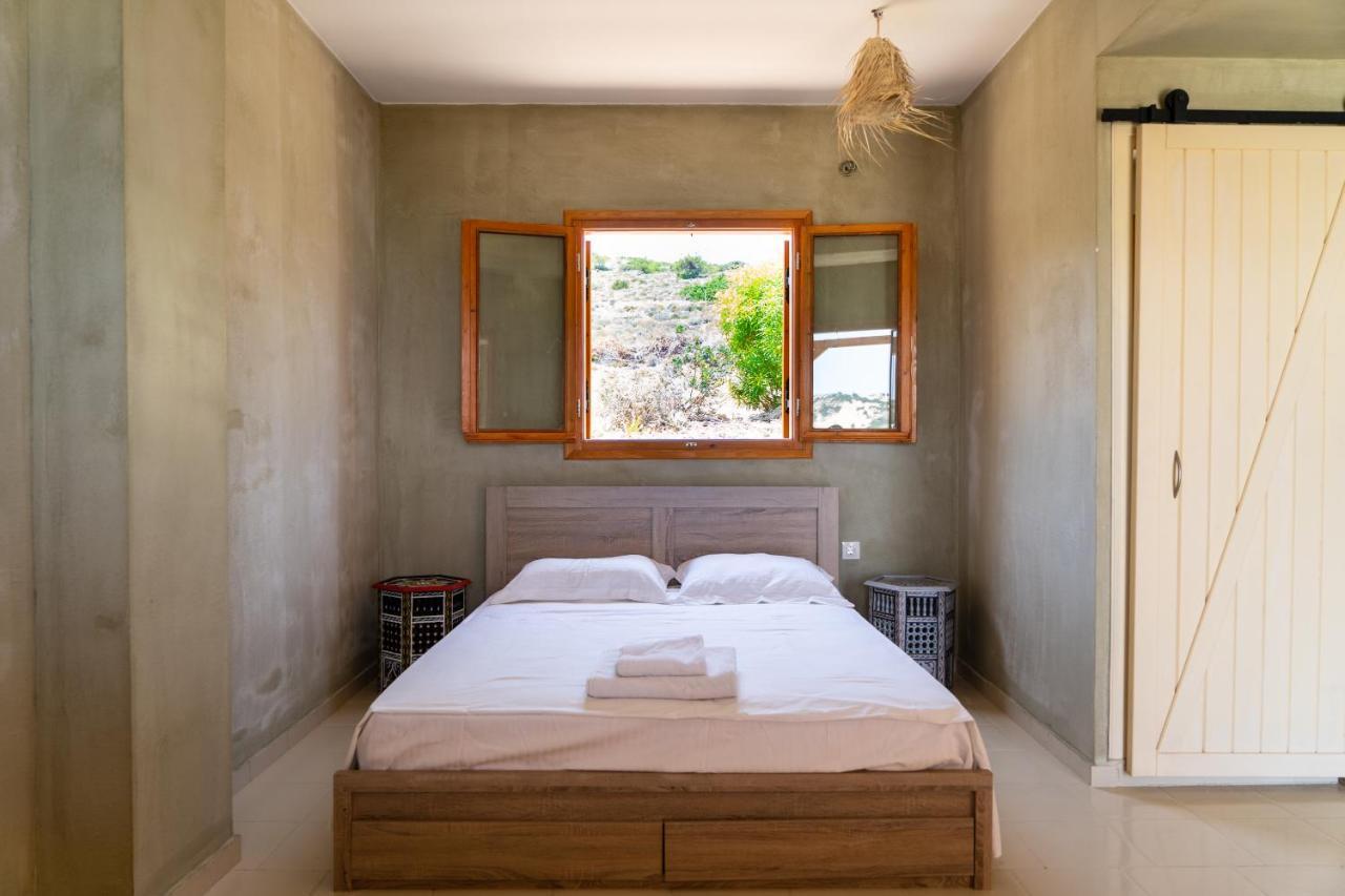 Exoristoi Nature Suites Gavdos Esterno foto